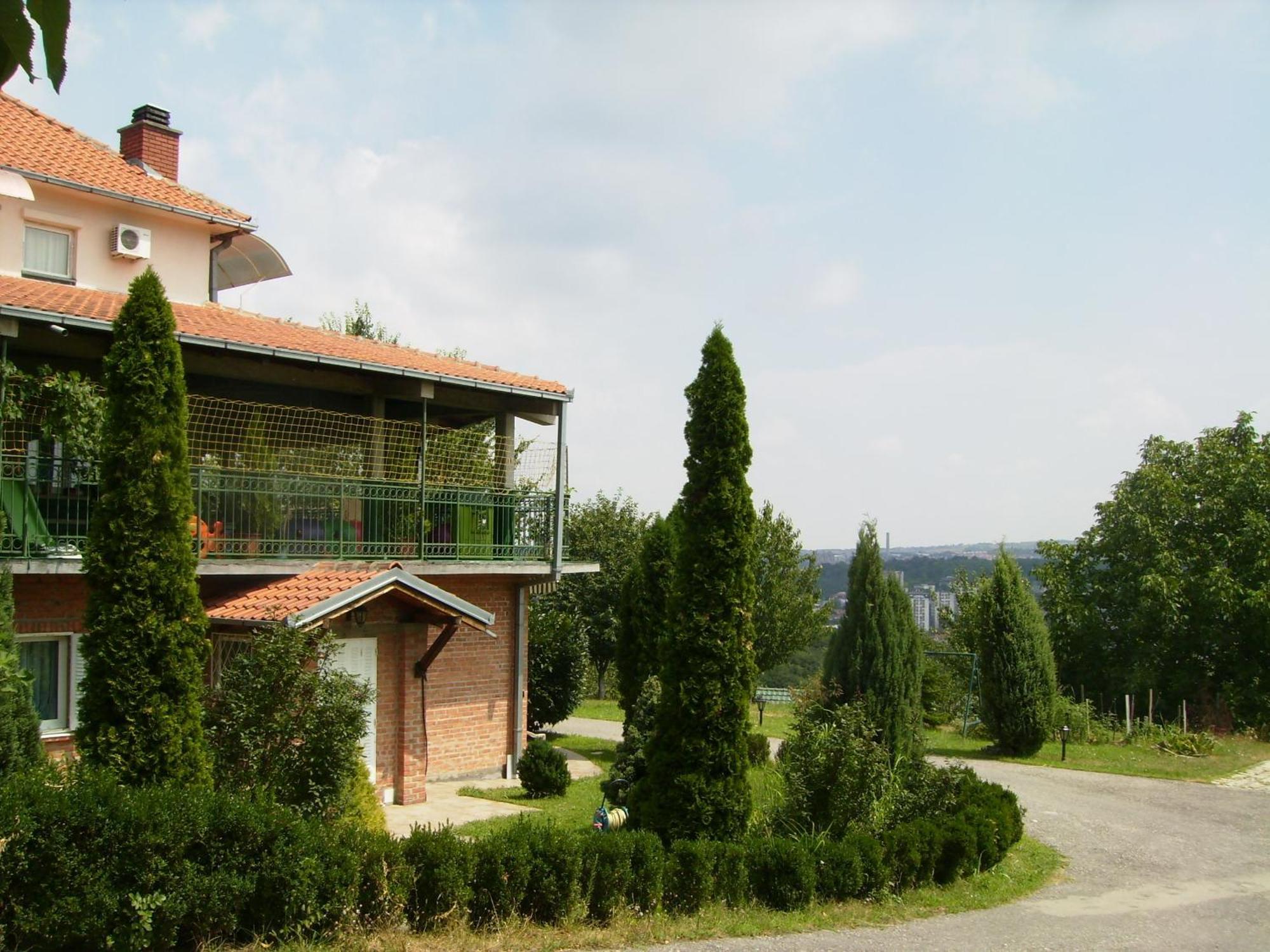 Villa Nevenka Rooms เบลเกรด ภายนอก รูปภาพ
